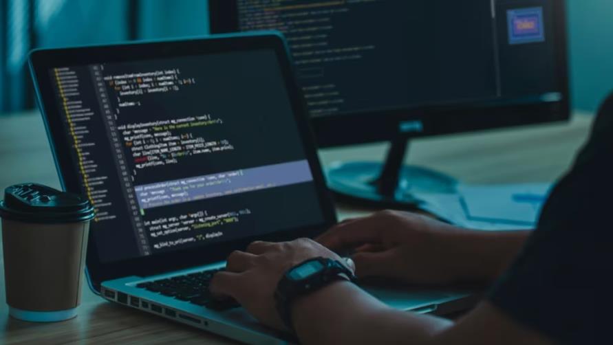 扎鲁特旗网站建设从业者必看：一个网页开发人员需掌握多少种编程语言？